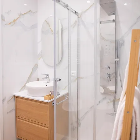 Sette Chiese 아파트 *